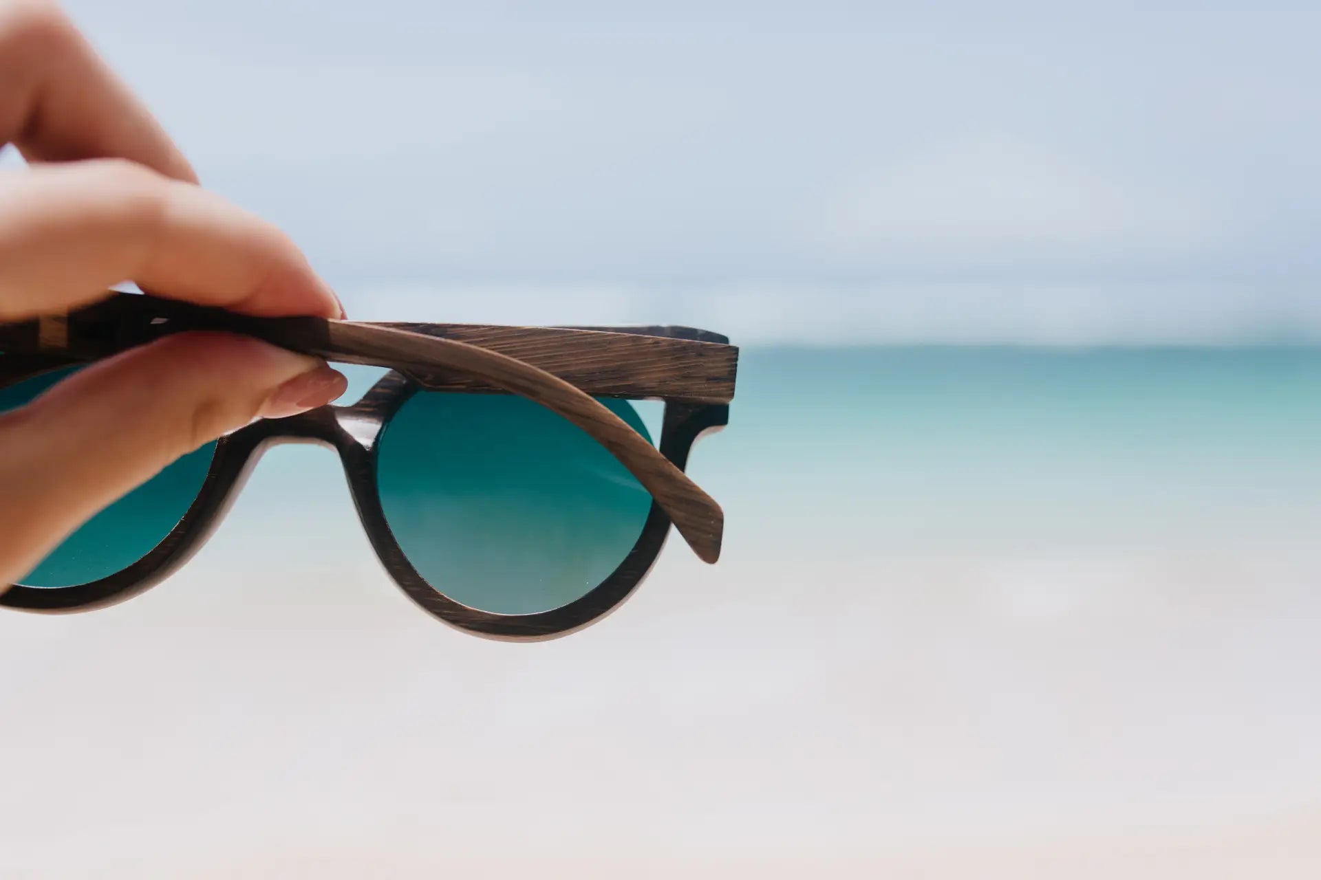 Los lentes que cambian de color con el sol Solaris